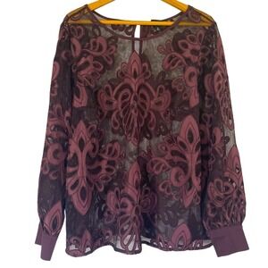 Torrid Fishnet Lace Applique Top‎